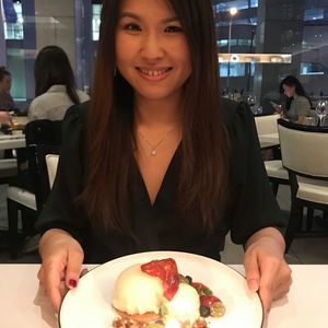 Meet your Posher, Connie